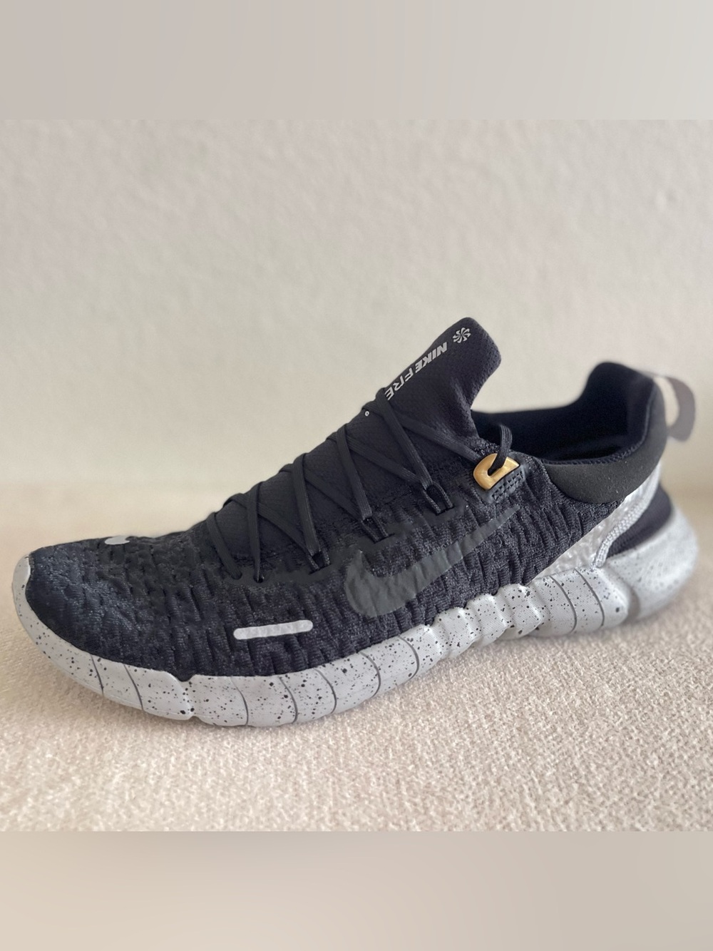 Size 9.5 - Nike Free Run 5.0 Next Nature Black Grey Running Shoes Men’s